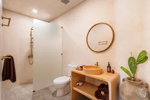 KALM Bali - Bathroom