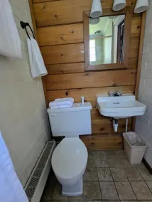Cool City Motel - Bathroom