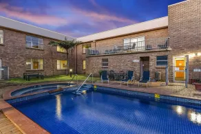 Southgate Motel - Pool
