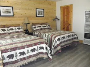 CREEKSIDE LODGE - Room