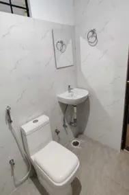 I Cloud Elite Suites - Bathroom