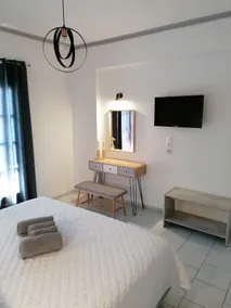 Iro's Residence - Chambre
