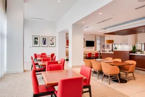 Hilton Garden Inn Alexandria Old Town National Harbor - Restaurant