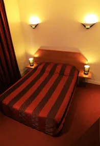 Hôtel La Consigne Caen - Chambre