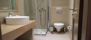 Maria Lambis - Salle de bain