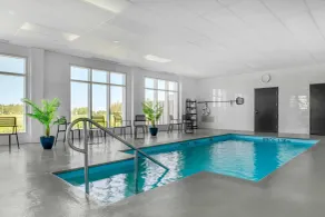 Quality Inn & Suites - Pool