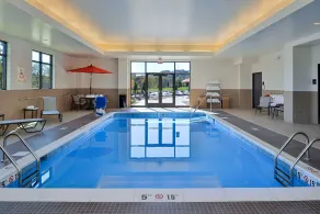 Hampton Inn & Suites California University-Pittsburgh - Pool