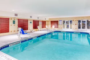 La Quinta by Wyndham Macon West - Piscine