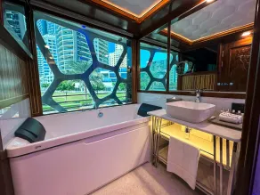 Overnight Super Yacht - Orchid - Salle de bain
