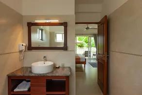 Le Tropique Villa - Bathroom
