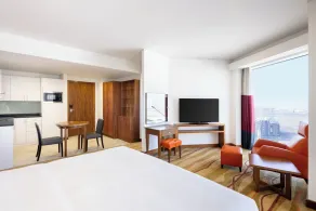DoubleTree by Hilton Jeddah Al Andalus Mall - Room