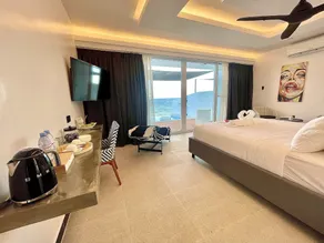 Epic Suites Bohol ADULTS ONLY - Rum