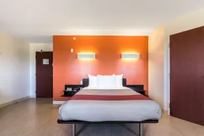 Motel 6-Kingston, ON - Chambre