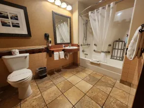 Robinson Rancheria Resort and Casino - Badezimmer