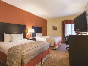 La Quinta by Wyndham Houston East at Normandy - Room