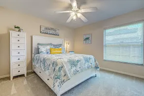 958 Greenbrier Ave - Værelse