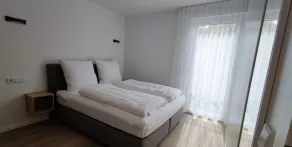Smart & Stay Aparthotel Saarlouis Lisdorf - Self-Check-In - Free Parking - Room