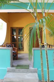 Arne's Place - Interior entrance