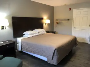 Deerfield Inn and Suites - Fairview - Rom