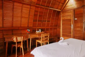 Camaradvipa Retreat Munduk - Room