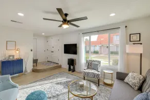 2 Mi to Old Town! Dog-friendly Condo w/ Pool - Interiör