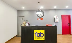 FabExpress Room Stories - Reception