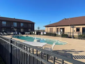 Red Roof Inn & Suites Sulphur Springs - Pool