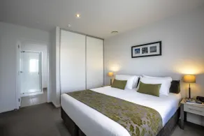Quest Albany Serviced Apartments - Chambre