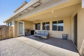 1 Mi to Golf! Spacious & Modern Home in Dinuba - Interiör