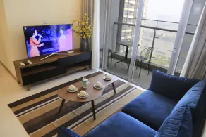 High-floor River-view Apartment - Room