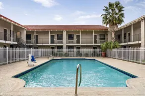 La Quinta Inn by Wyndham Victoria - Piscine
