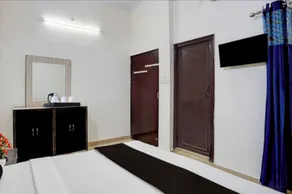 Hotel O City Centre Rudrapur Formerly Yuvraj Guest House - Habitación
