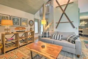 Cortland Abode: 1 Mi to Greek Peak Mountain Resort - Innvendig