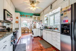 'storybook Craftsman' Home w/ Private Hot Tub! - Innenbereich