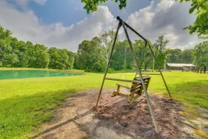 Rustic Cabin on Farm ~ 4 Mi to Kentucky Lake! - Innenbereich
