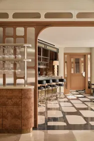 The Newman - Restaurant