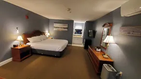 Birch Knoll Motel - Quarto