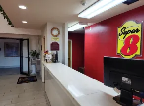 Super 8 by Wyndham White Hall - Réception