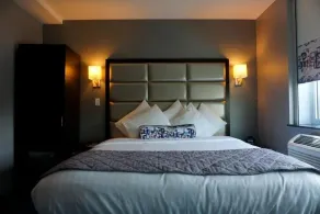 Umbrella Hotel Bronx - Chambre