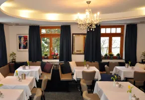 Villa Waldperlach by Blattl - Restaurant