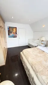 Luxurious West London Retreat With Hot Tubs & Easy Access to Central London - Room