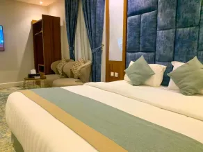 Malath Fakher - Room