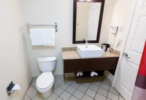 Red Roof Inn PLUS+ Danville, KY - Salle de bain