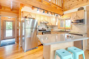 ‘Sawyer’s Cabin’ w/ Hot Tub in Blue Ridge Mtns! - Interior