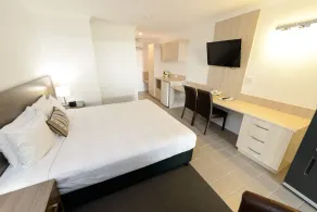 Smart Motels Bert Hinkler Bundaberg - Room