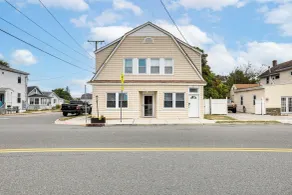 2 Blocks to Beach: Apt w/ Grill in Ocean Gate! - Interiør