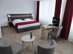 Ruhr Inn Hotel - Room
