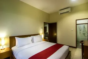 Seminyak Square Hotel And Villas - Room