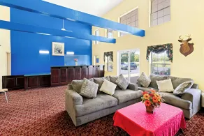 Americas Best Value Inn & Suites Mt. Pleasant - Lobby