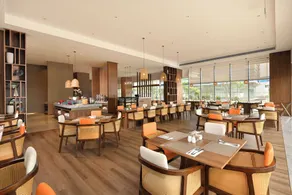 Model J Hotel Jakarta Soekarno - Hatta Airport 曼居酒店 雅加达苏加诺哈达机场店 - Restaurant
